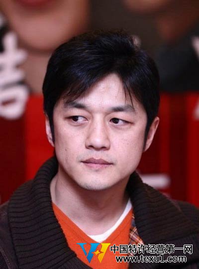 李亞鵬斂財遭質疑